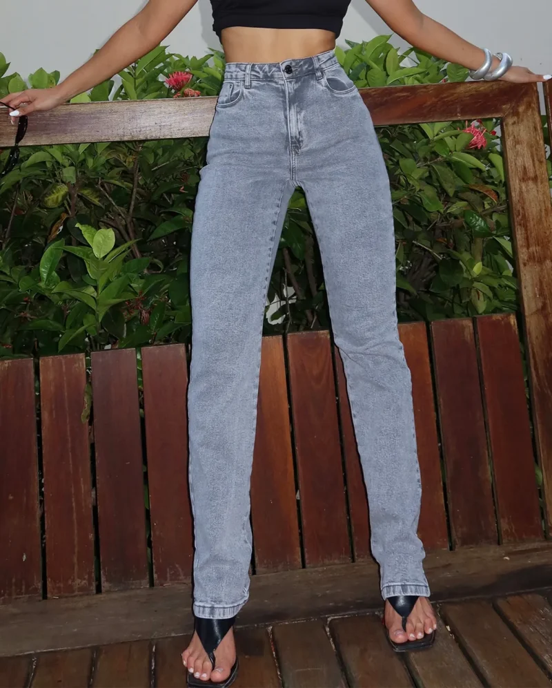 Calça Jeans Reta Feminina Cintura Alta 24994 Cinza. Calça Jeans Reta Feminina Cintura Alta 24994 Cinza - Calca Jeans Reta Feminina Cintura Alta 24994 Cinza